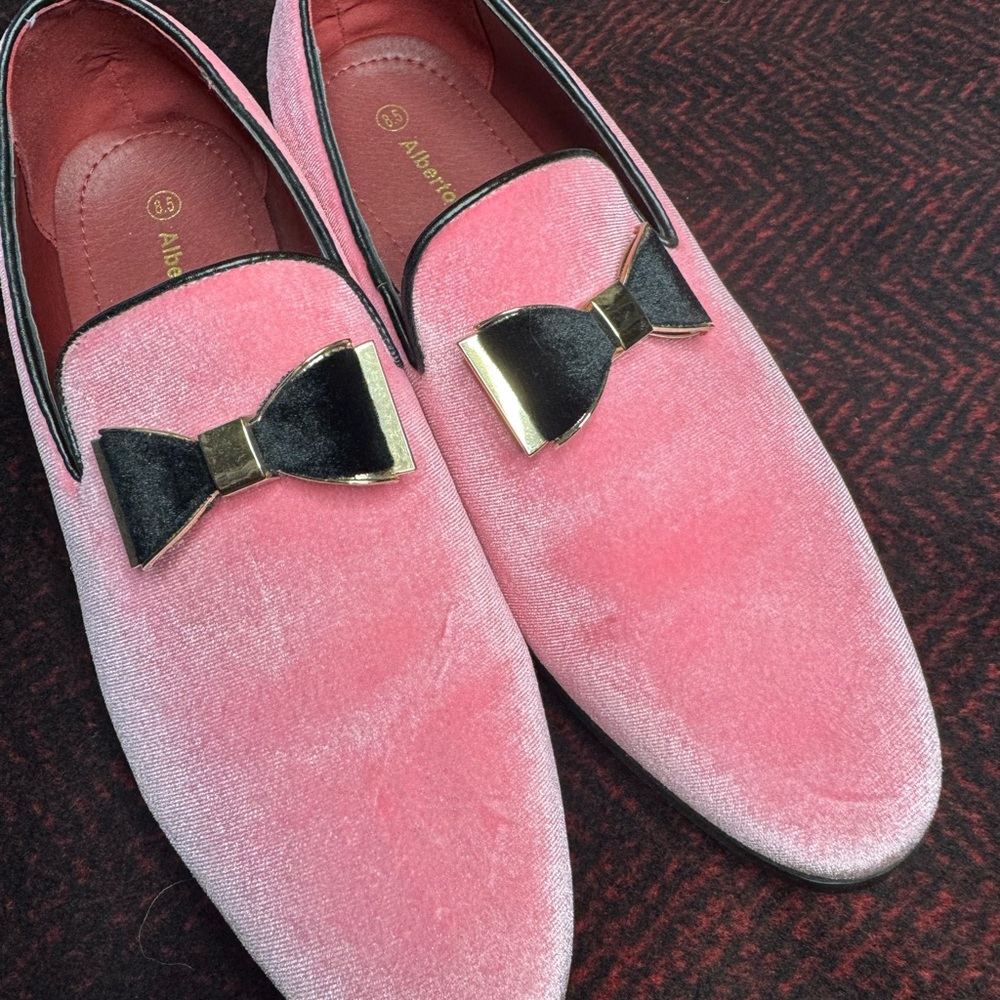 Alberto Fellini Pink Velvet Loafers with Black Bow